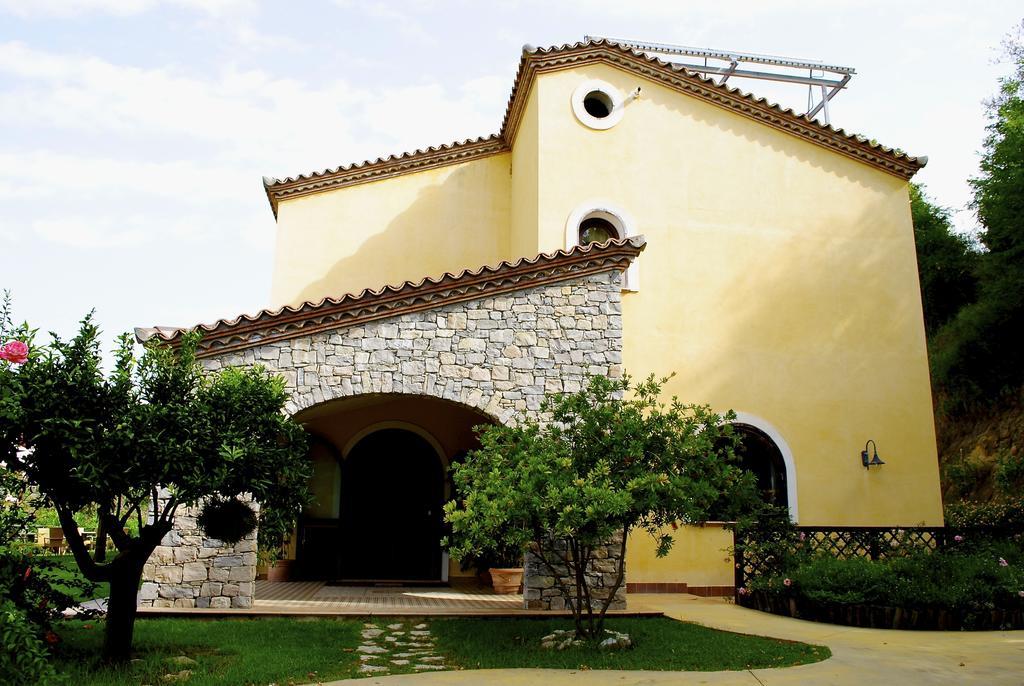בלבדרה מריטימו Agriturismo L'Arca Di Anna Brambilla מראה חיצוני תמונה
